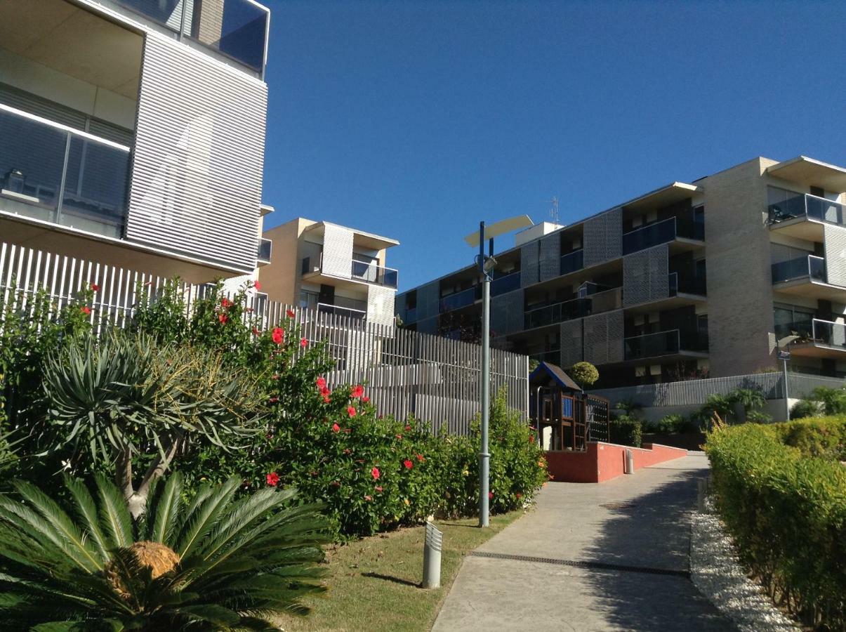 Paradise Village Salou Esterno foto